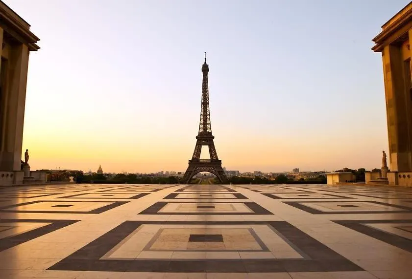 Apartment Ferienwohnung Cosy & Chic - Eiffel Tower Paris Frankreich